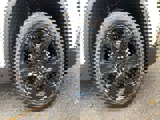 New 2026 GMC Acadia Elevation w/ Black Edition image 9