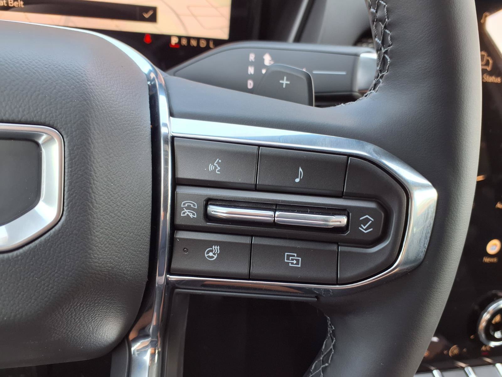 New 2027 GMC Terrain Elevation FWD image 8