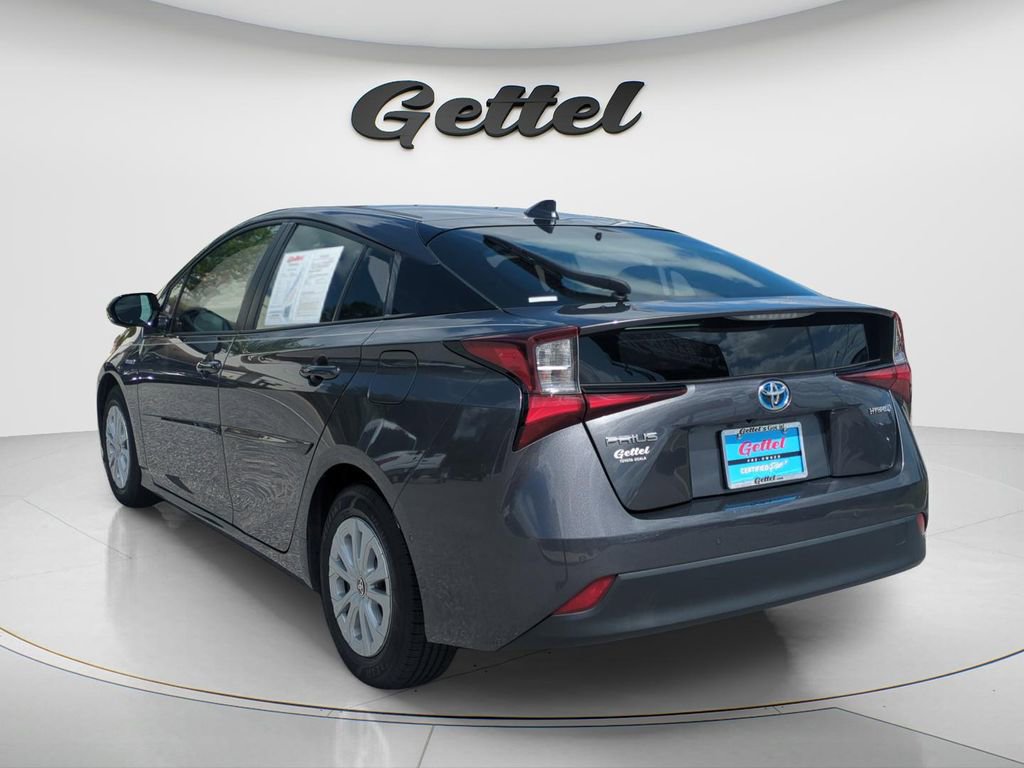 Used 2019 Toyota Prius LE image 14