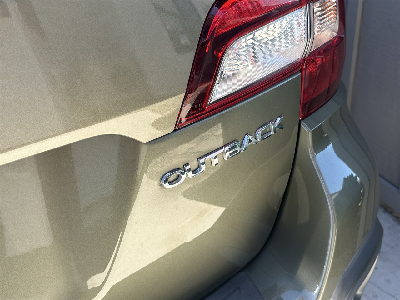 Used 2019 Subaru Outback 2.5i Touring w/ Popular Package #3A AWD/4WD image 44