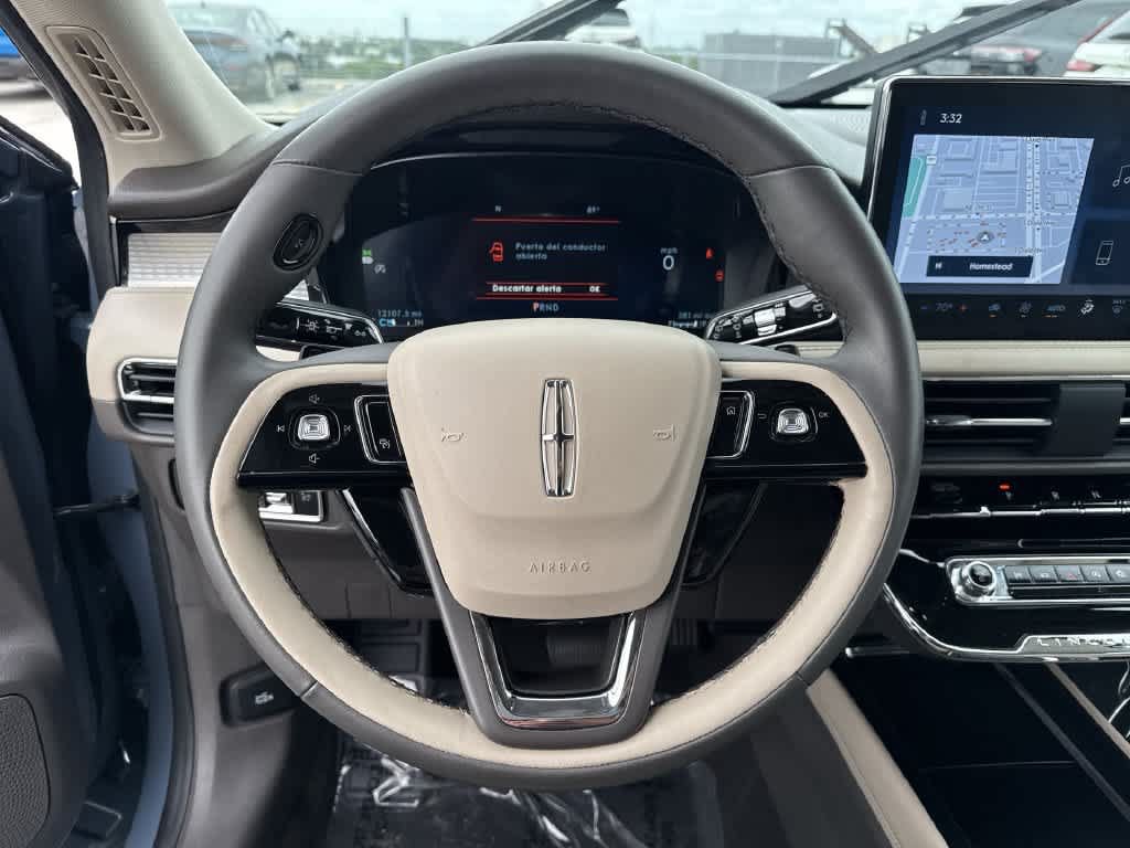 Used 2024 Lincoln Corsair FWD image 14