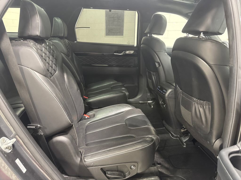 Used 2020 Hyundai Palisade Limited image 32