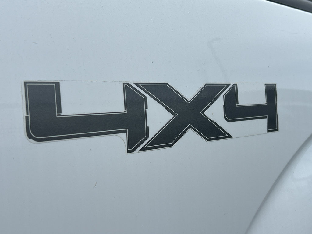 Used 2012 Ford F150 XLT w/ XLT Chrome Pkg AWD/4WD image 13