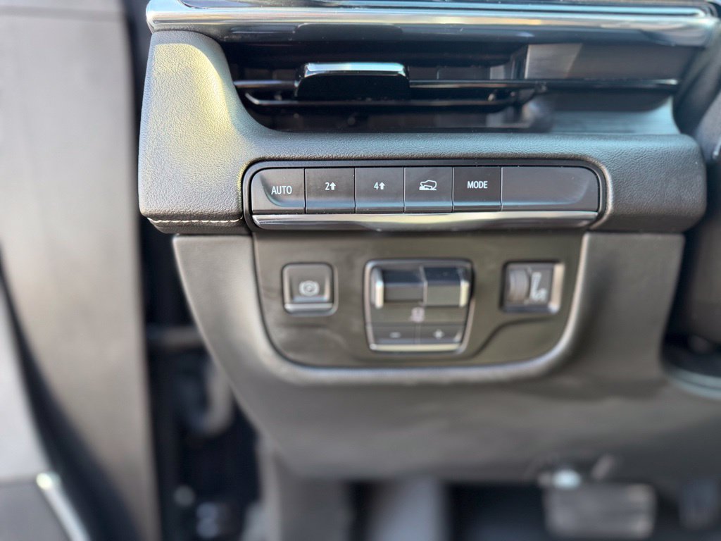 Used 2023 Cadillac Escalade Sport AWD/4WD image 29