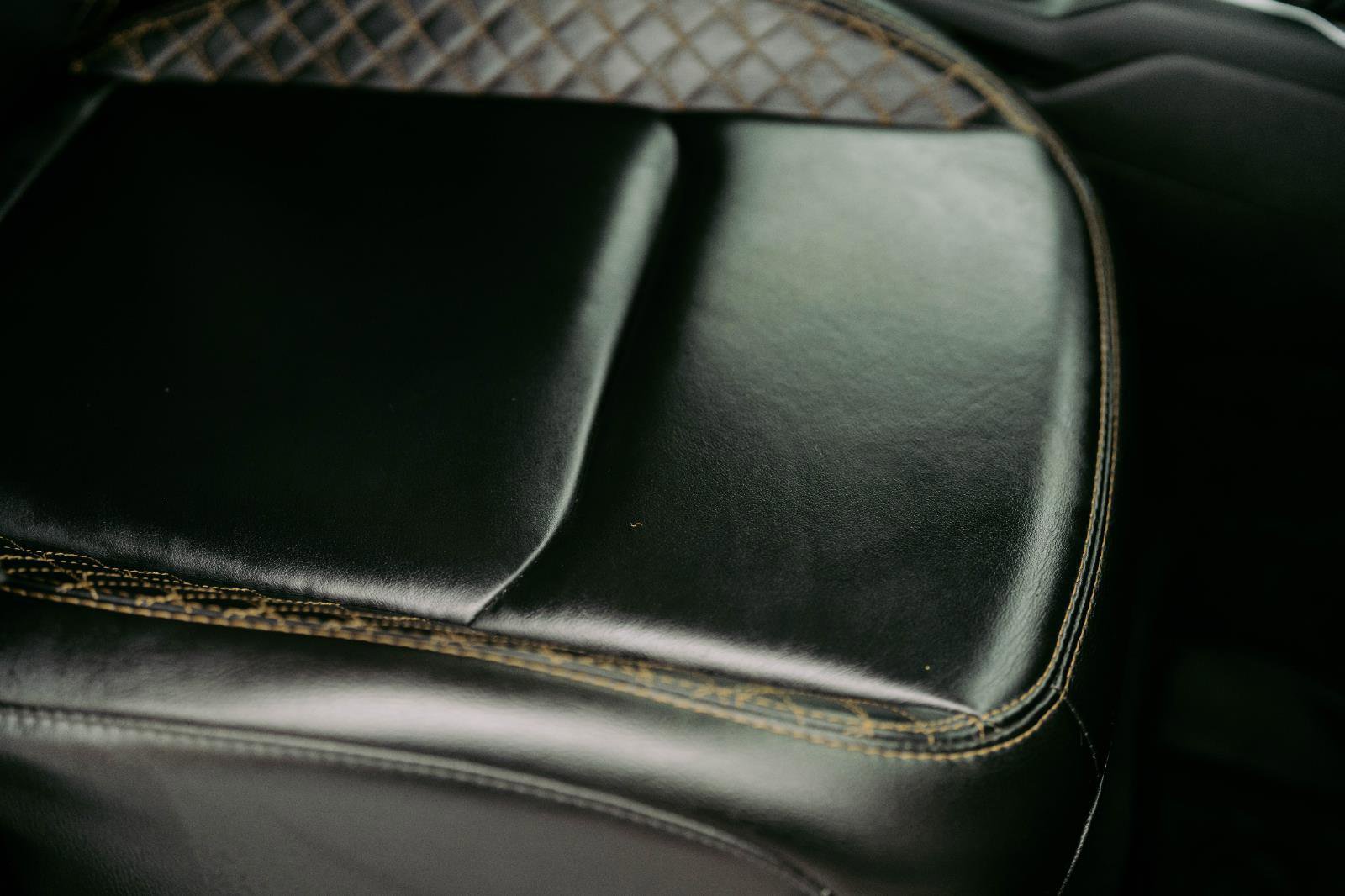 Used 2021 Jeep Gladiator Overland image 14