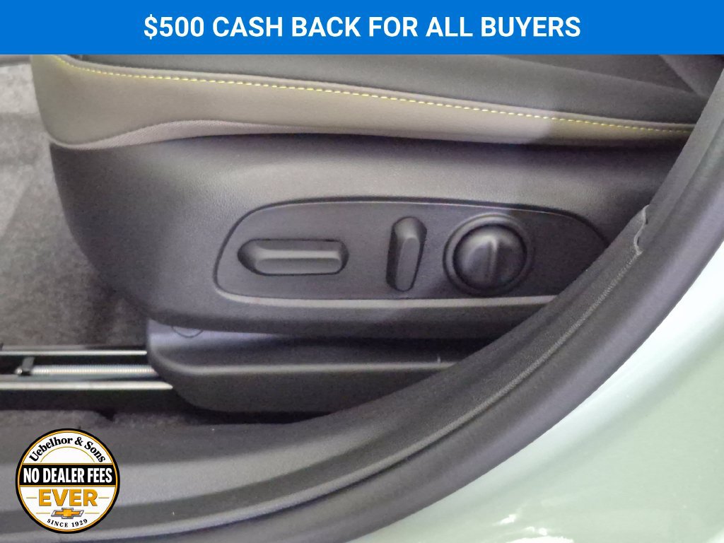 New 2026 Chevrolet Trax ACTIV w/ Driver Confidence Package FWD image 17