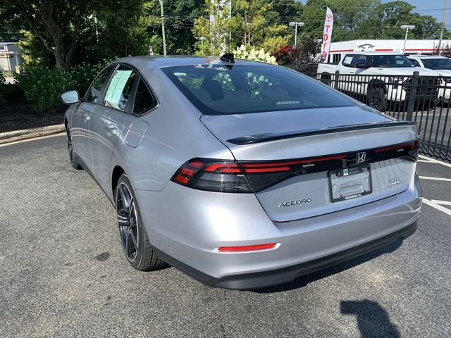 Used 2024 Honda Accord Sport image 6