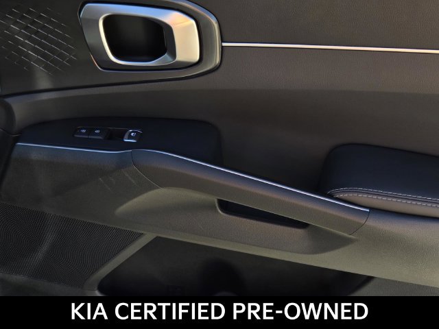 Certified 2026 Kia Sorento S w/ S Panoramic Sunroof Package FWD image 8