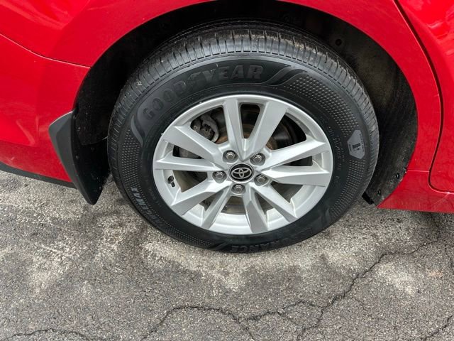 Used 2025 Toyota Camry LE w/ Convenience Package AWD/4WD image 13