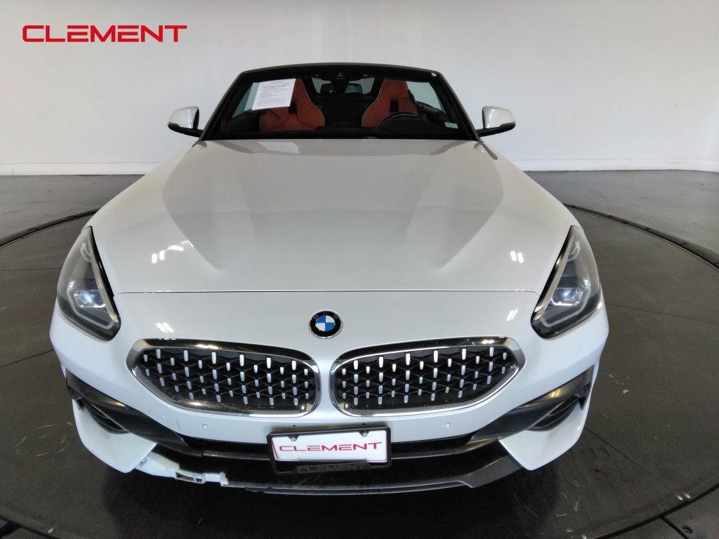 Used 2020 BMW Z4 sDrive30i w/ Premium Package image 2
