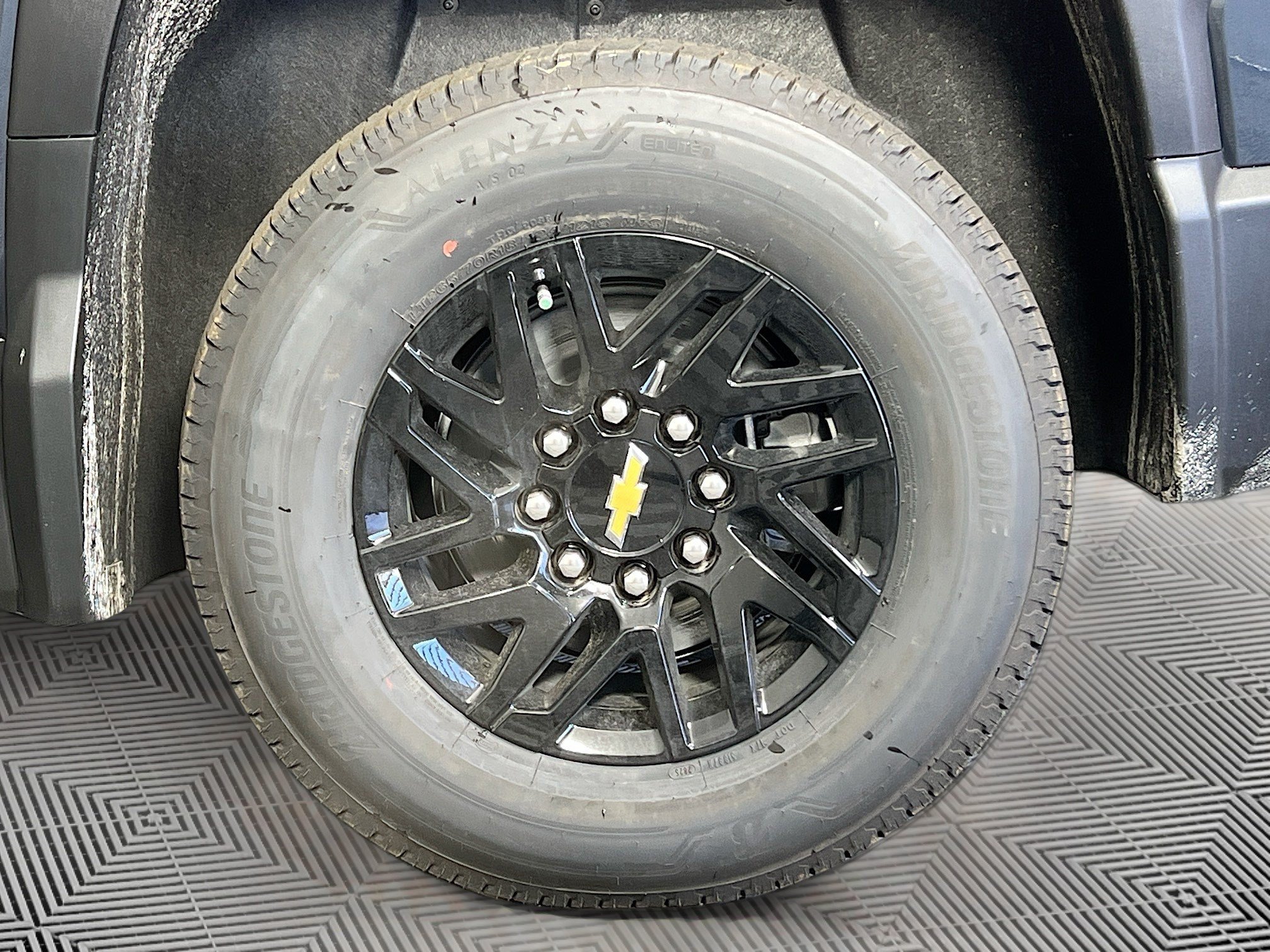 New 2026 Chevrolet Silverado EV LT AWD/4WD image 34