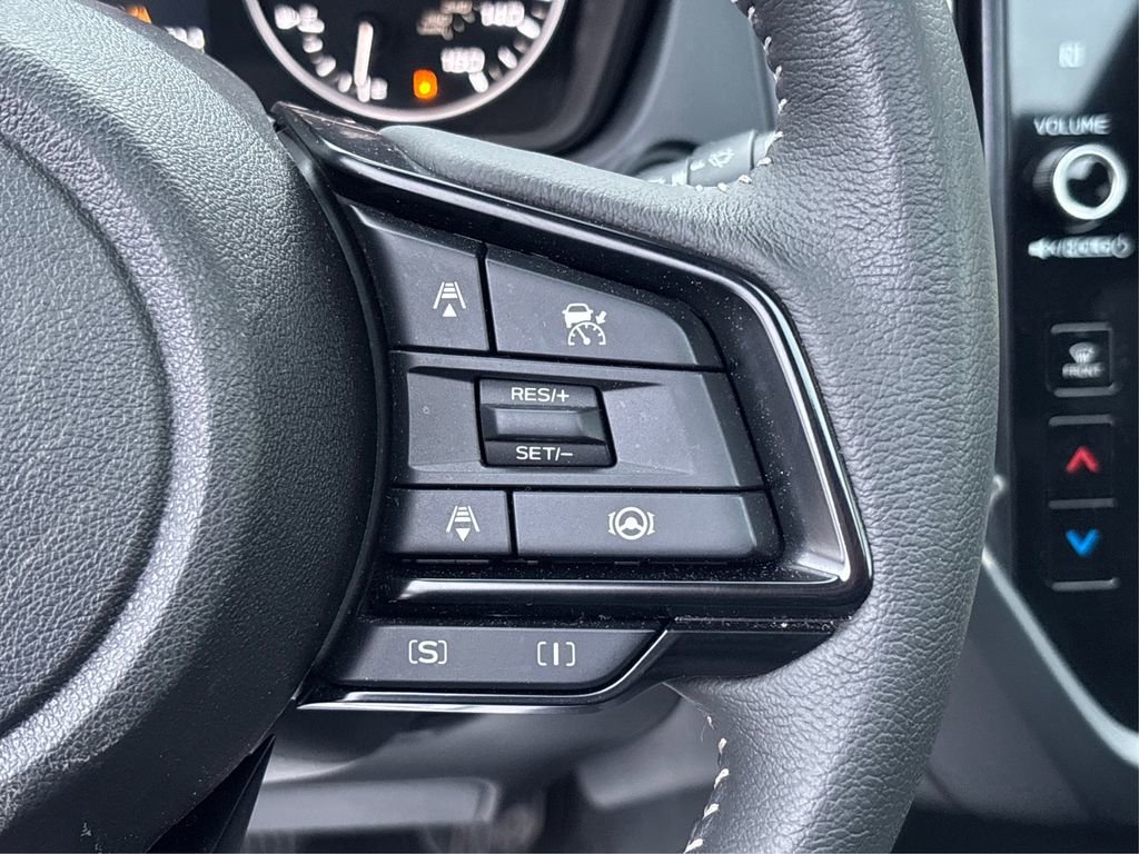 Used 2025 Subaru Forester Premium image 25