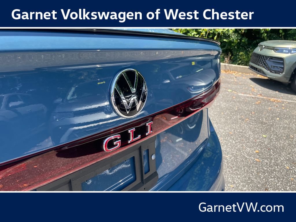 New 2026 Volkswagen Jetta GLI Autobahn FWD image 33