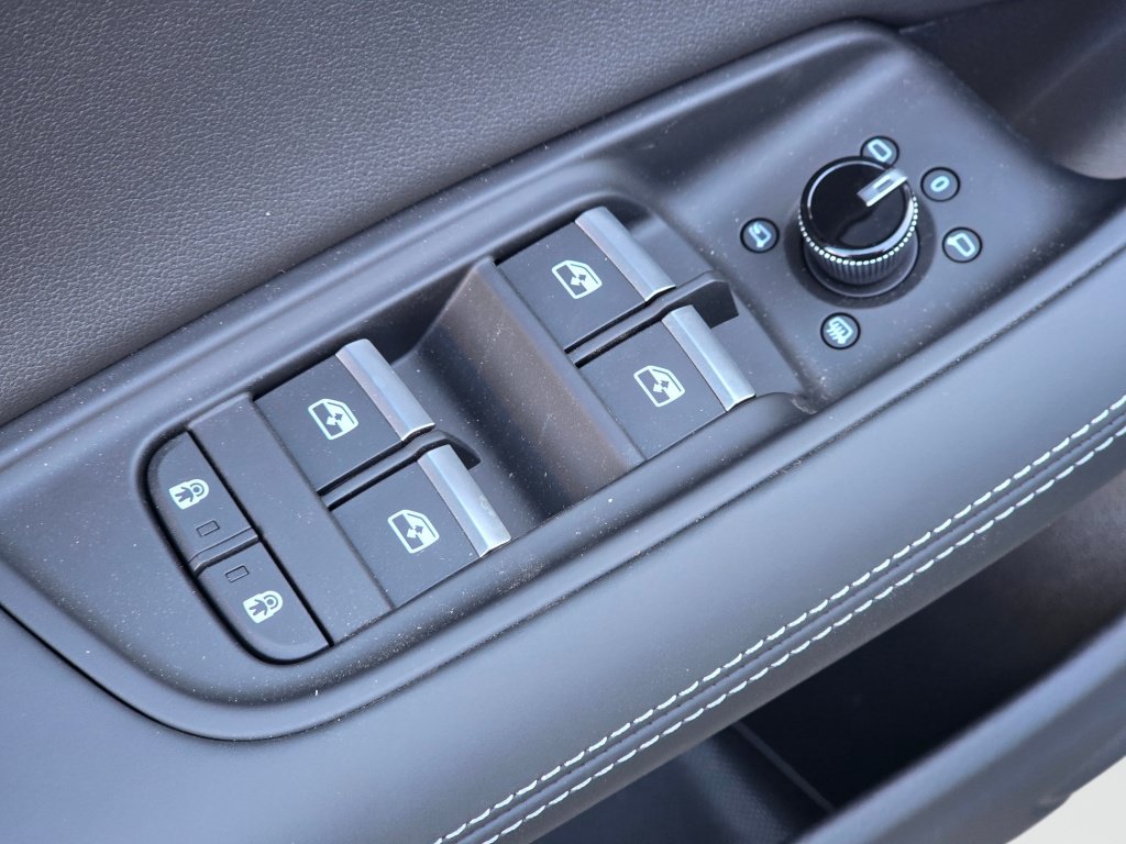 New 2027 Audi Q8 Prestige AWD/4WD image 36