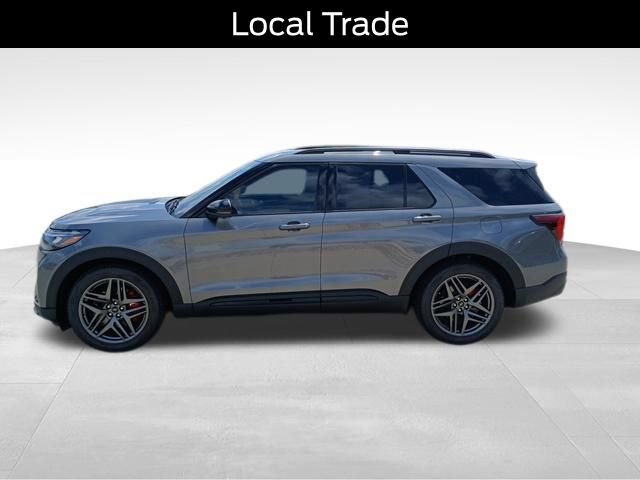 Used 2026 Ford Explorer ST w/ Sun And Sound Package AWD/4WD image 2