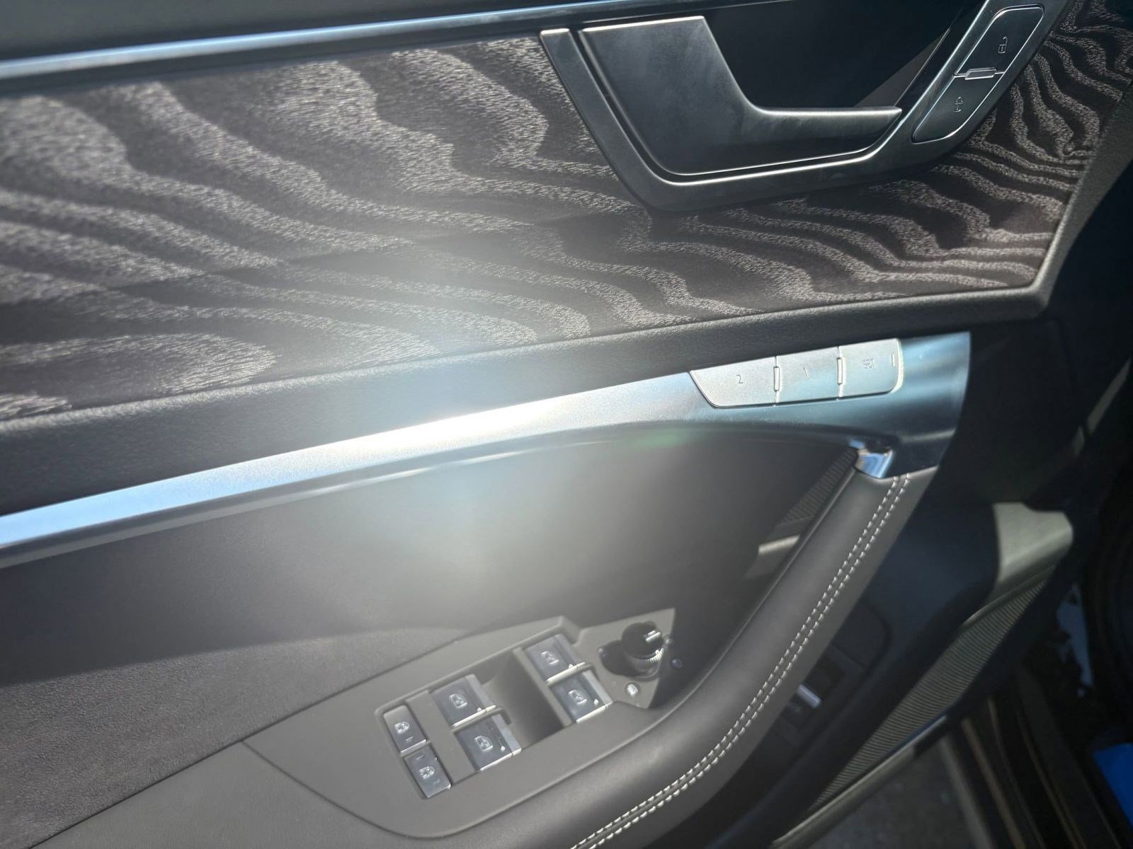 New 2025 Audi A6 3.0T allroad Prestige image 13