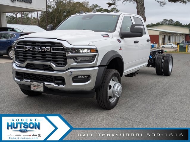 New 2026 RAM 5500 Tradesman image 2