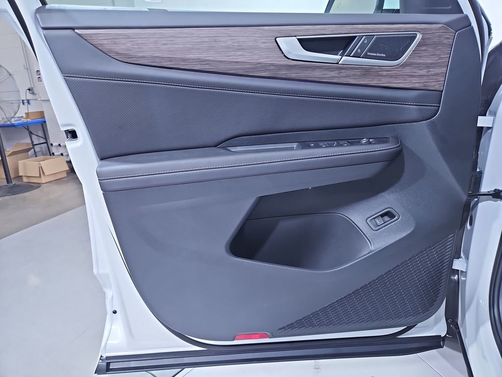 New 2026 Volkswagen Atlas SEL Premium R-Line image 10