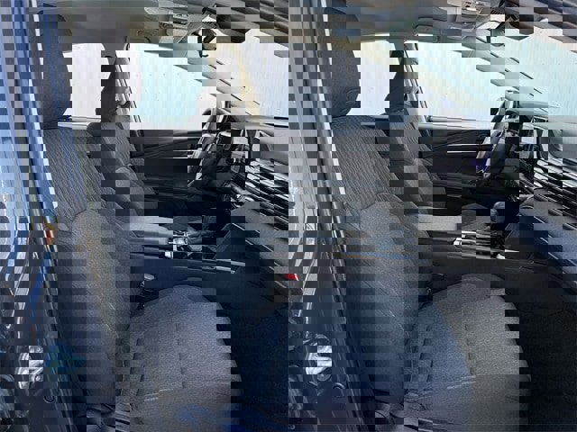 Used 2025 Toyota Camry LE image 30