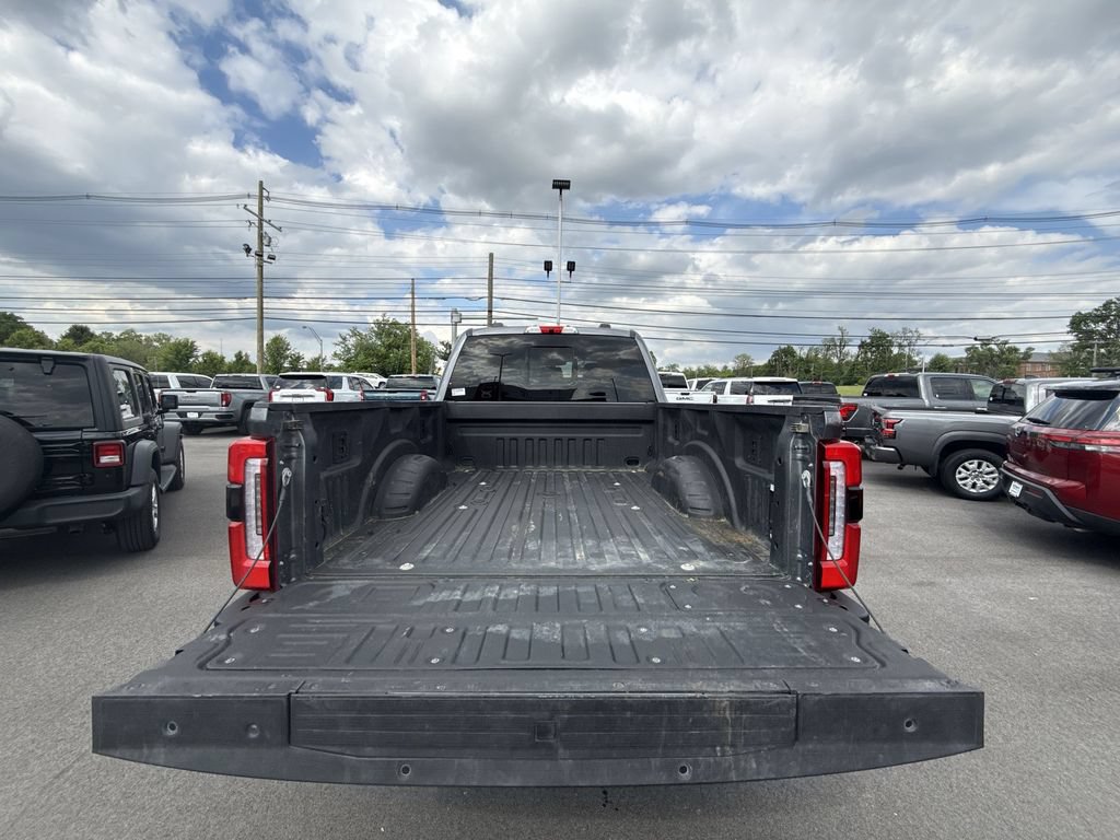 Used 2024 Ford F250 Platinum AWD/4WD image 23