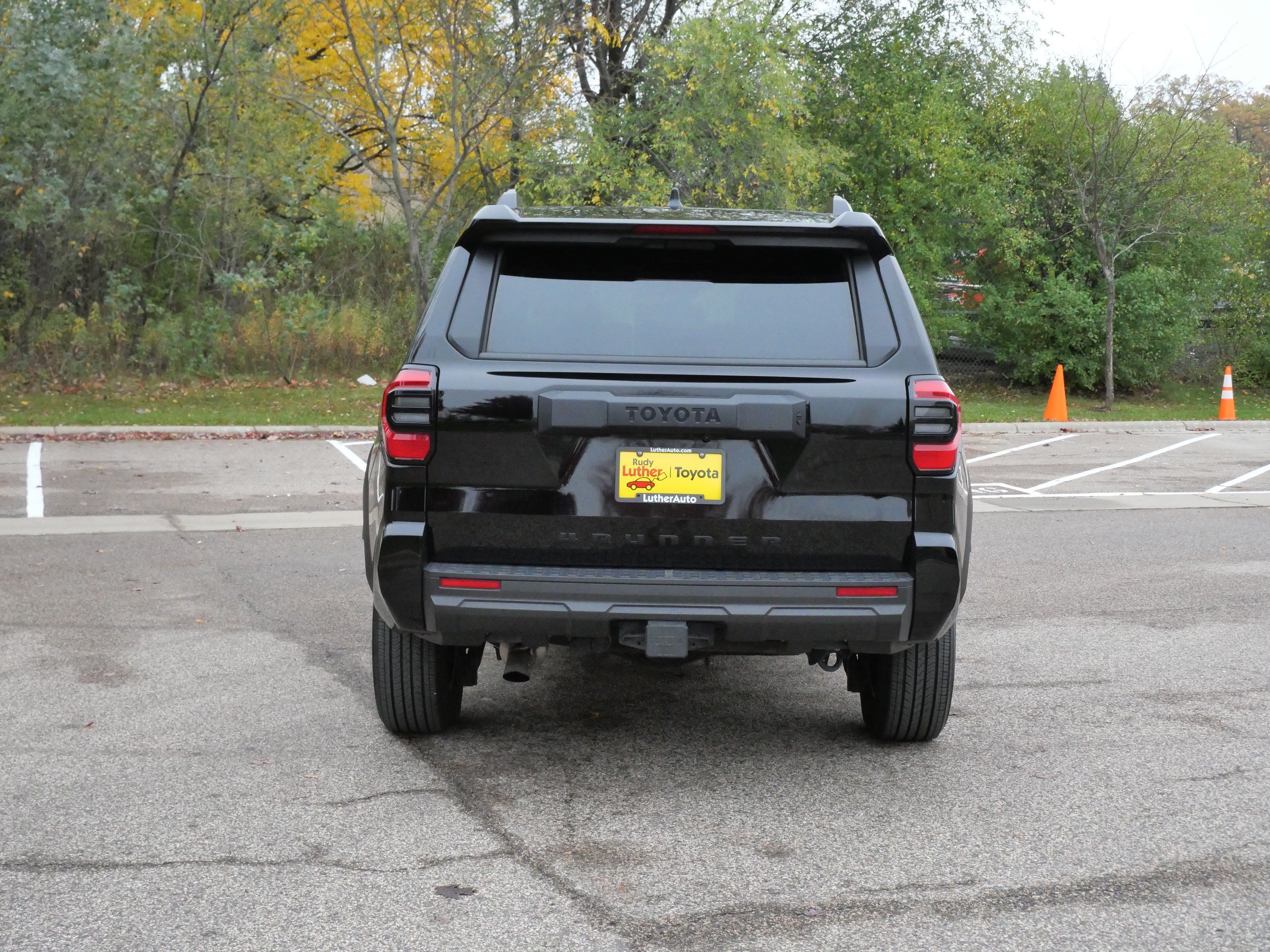 Certified 2026 Toyota 4Runner SR5 AWD/4WD image 7