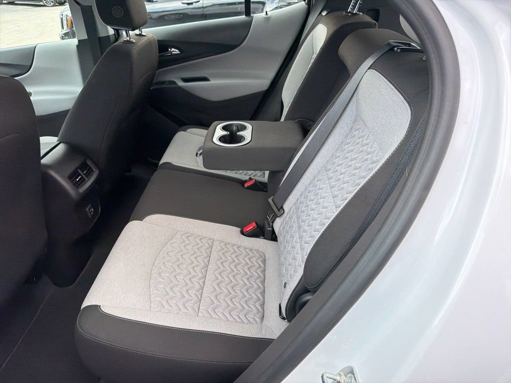 Used 2024 Chevrolet Equinox LS w/ Driver Confidence II Package FWD image 8