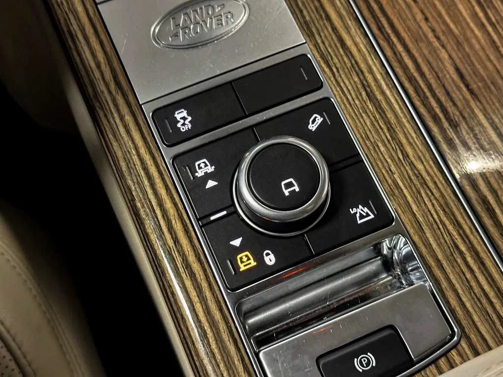 Used 2019 Land Rover Range Rover Supercharged AWD/4WD image 48