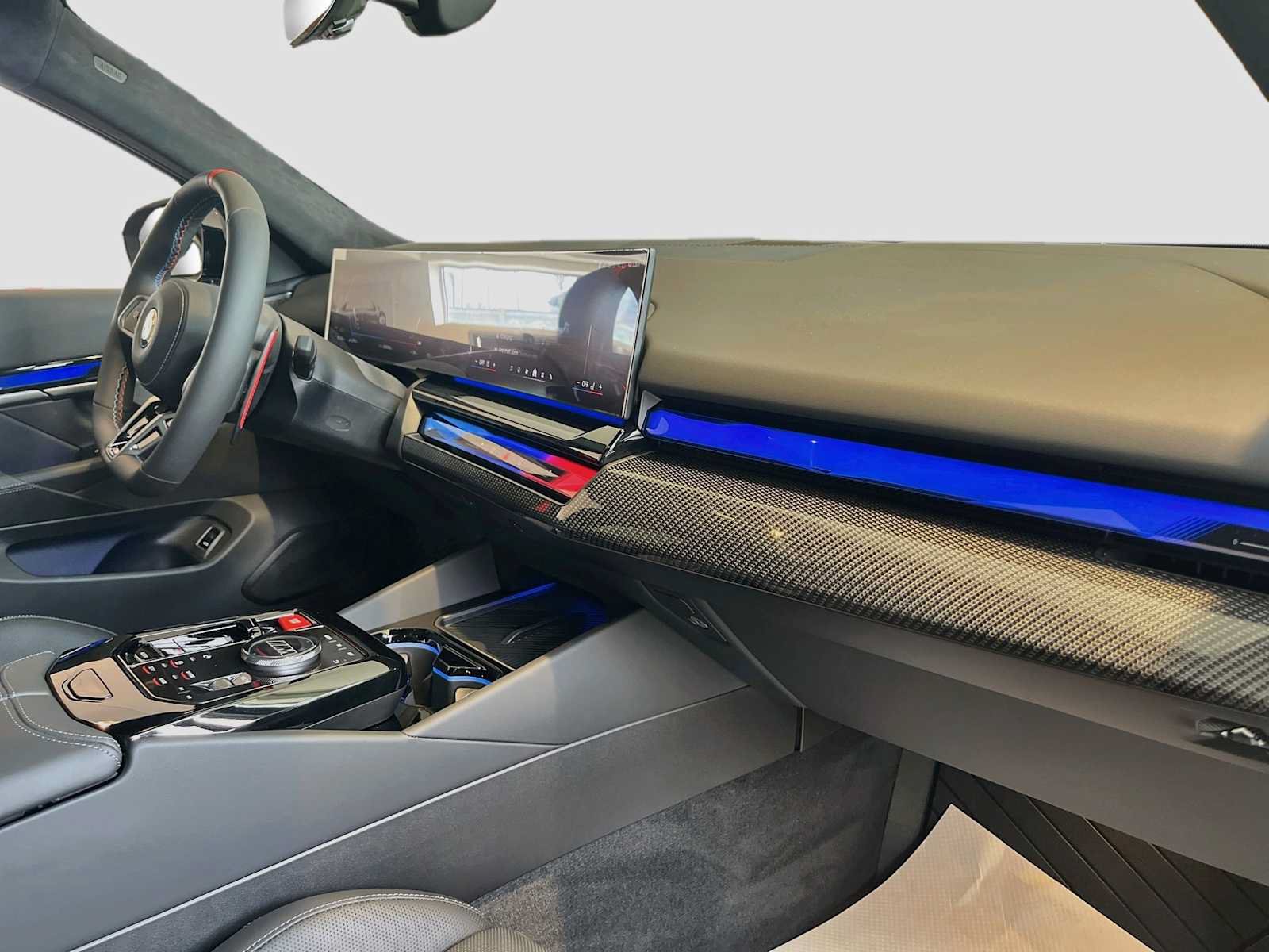 New 2027 BMW M5 Touring AWD/4WD image 7