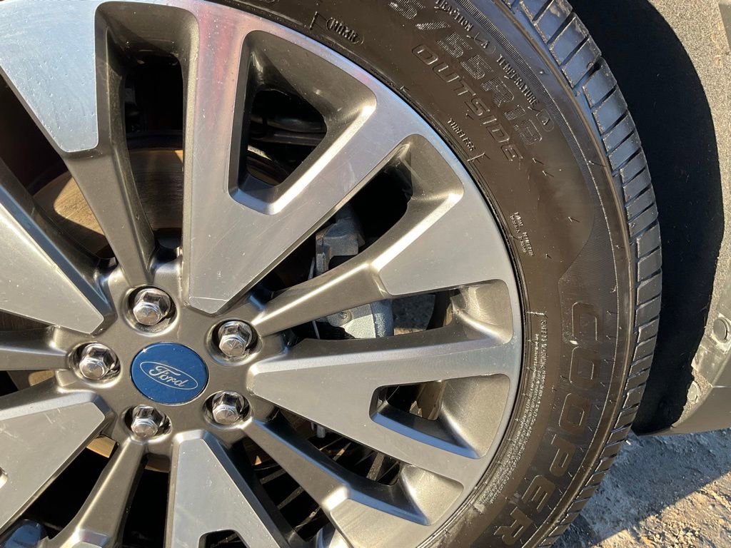 Used 2021 Ford Escape Titanium image 79