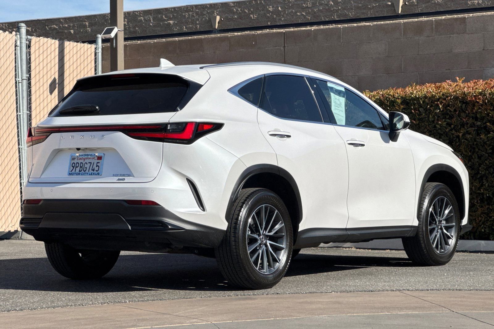 Certified 2025 Lexus NX 350h AWD w/ Cold Area Package image 4