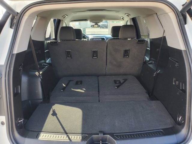 Certified 2022 GMC Acadia SLE w/ Driver Convenience Package FWD image 33