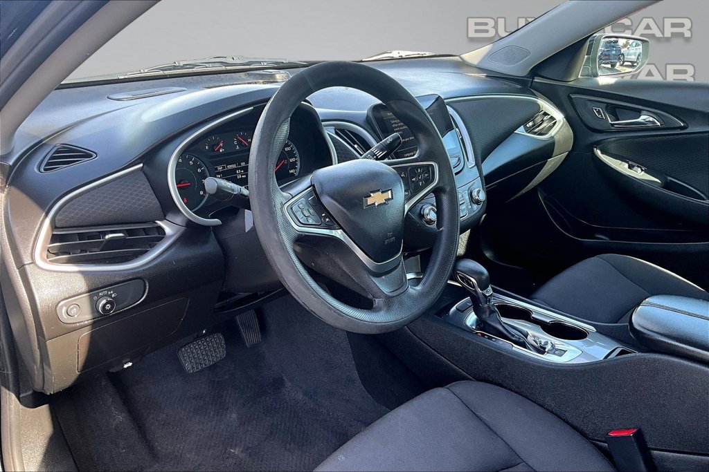 Used 2023 Chevrolet Malibu LT FWD image 14