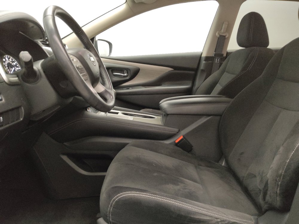 Used 2018 Nissan Murano SV FWD image 17
