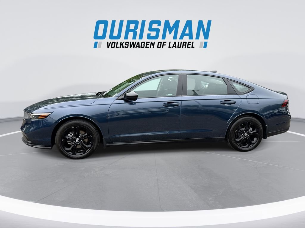 Used 2025 Honda Accord SE image 5