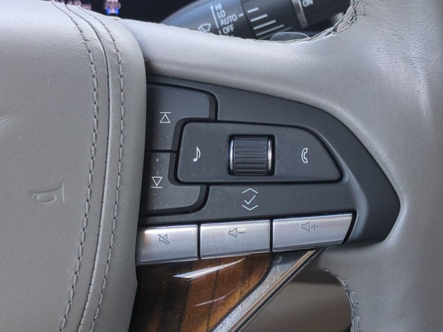 Used 2024 Cadillac Escalade Premium Luxury Platinum AWD/4WD image 26