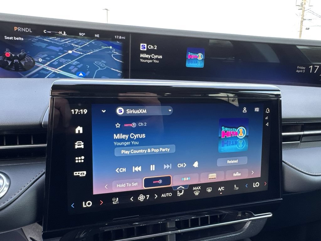 New 2026 Lincoln Nautilus Premier AWD/4WD image 16