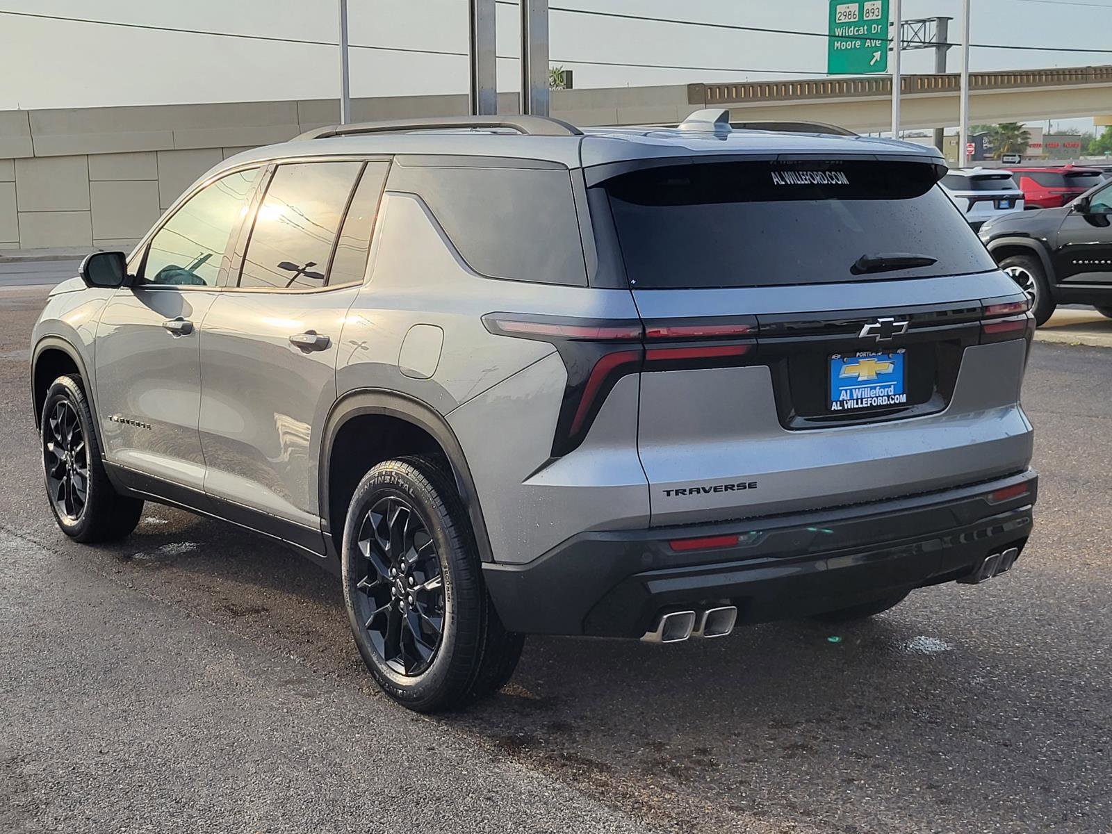 New 2026 Chevrolet Traverse LT image 3