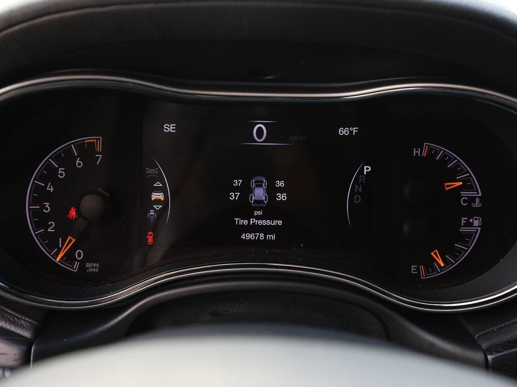 Used 2020 Jeep Grand Cherokee High Altitude AWD/4WD image 15