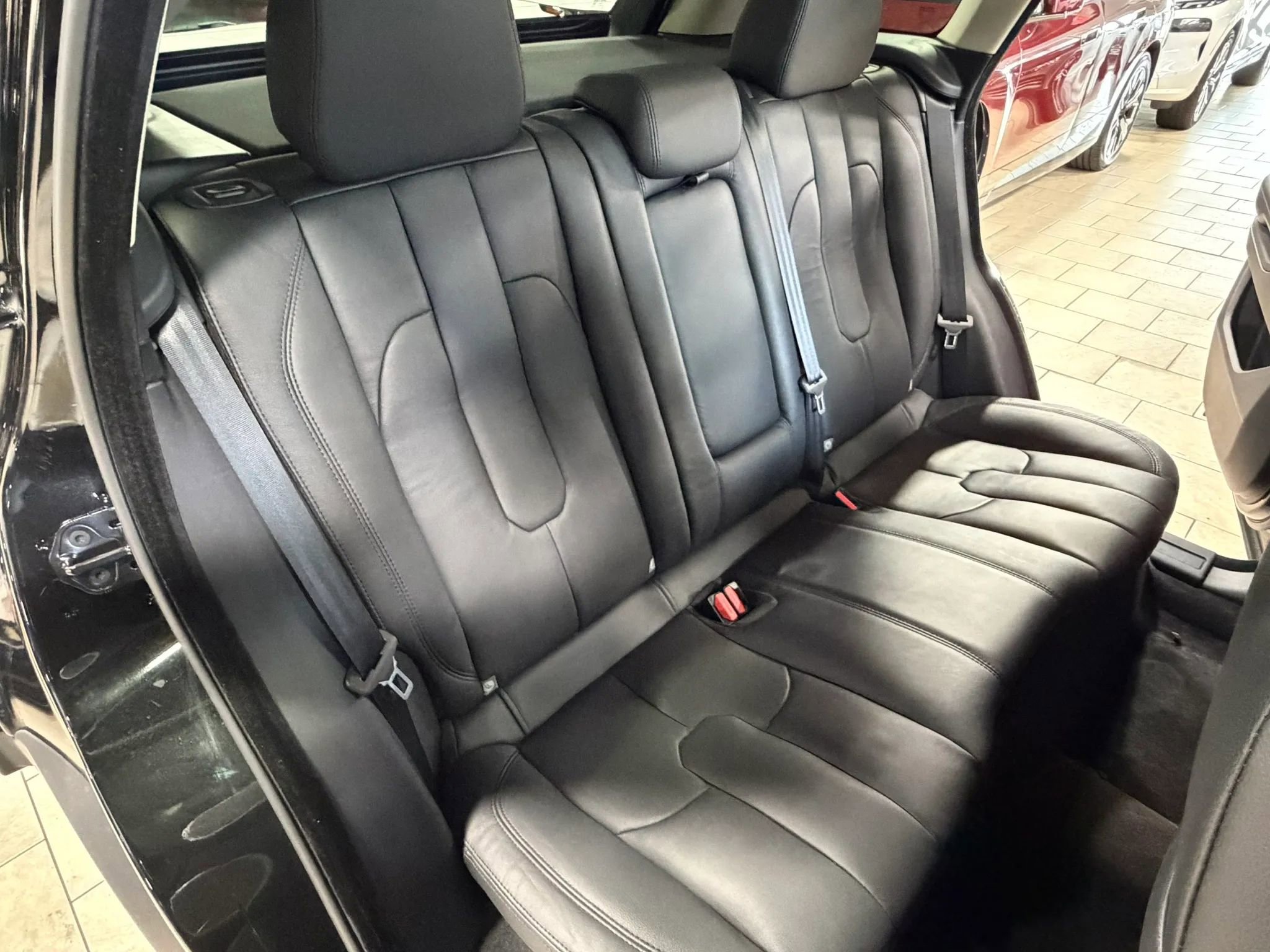 Used 2015 Land Rover Range Rover Evoque Pure Plus AWD/4WD image 28