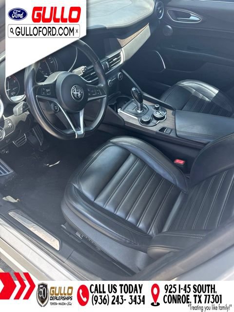Used 2019 Alfa Romeo Giulia Ti w/ Quick Order Package 22X Lusso AWD/4WD image 6
