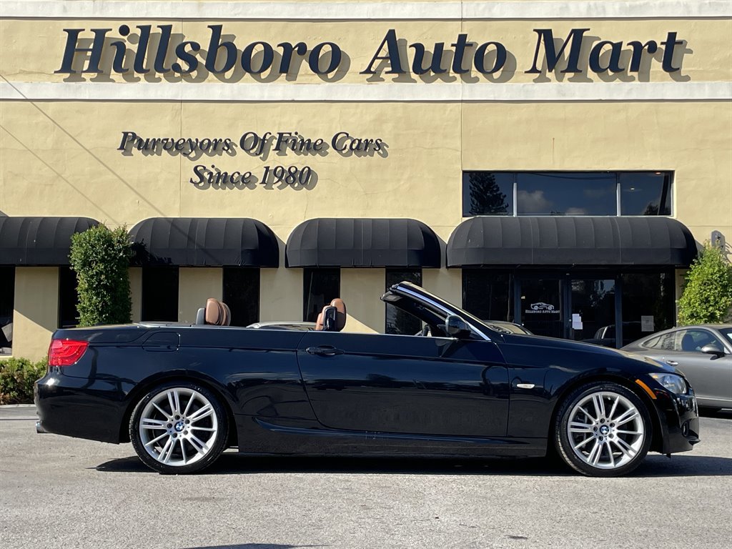 Used 2013 BMW 335i Convertible image 4