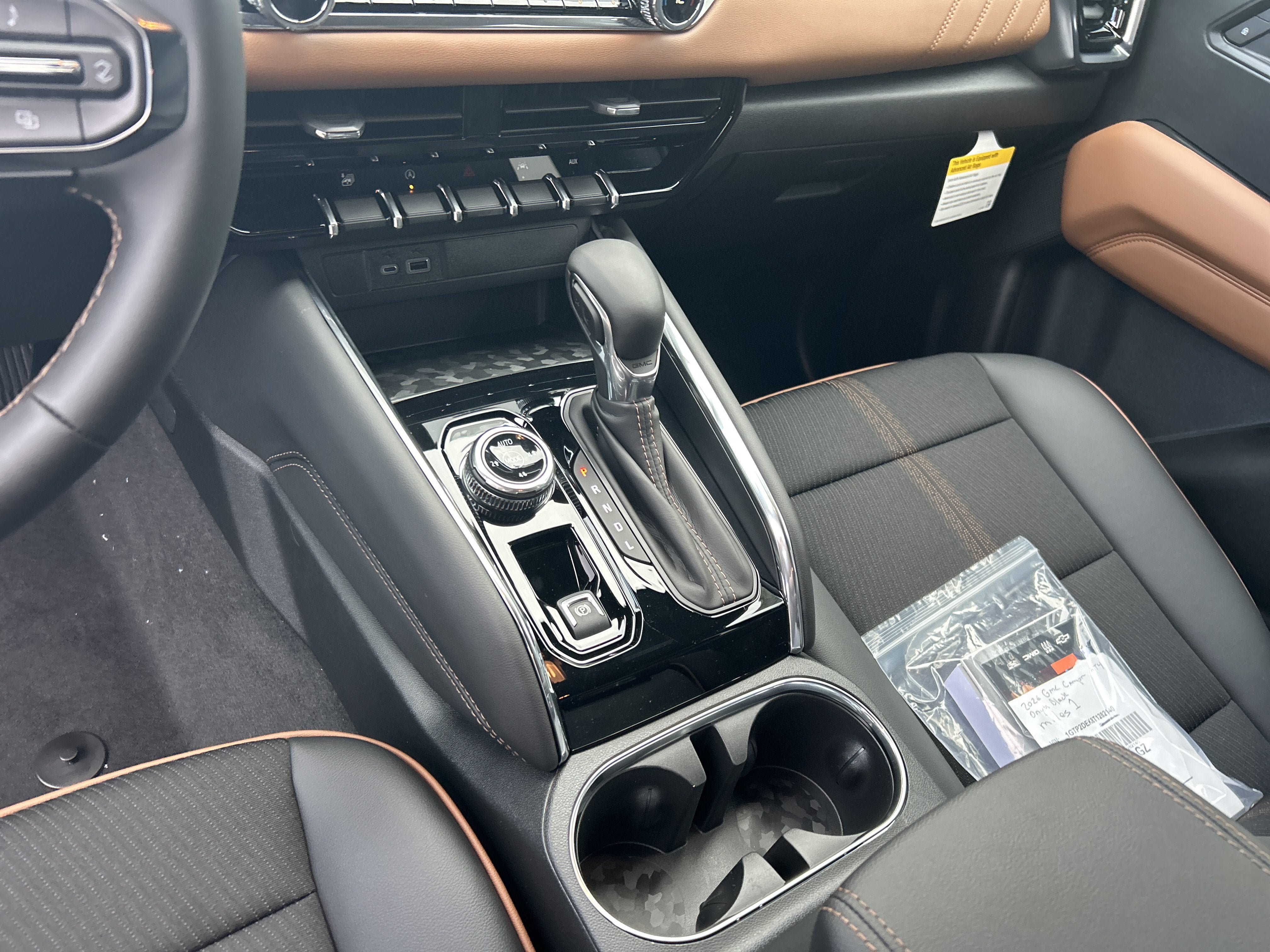 New 2026 GMC Canyon AT4 w/ Nightfall Essentials Package AWD/4WD image 19