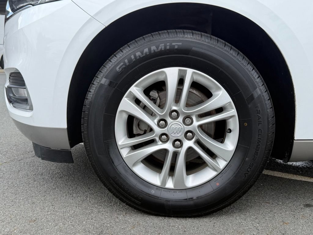 Used 2020 Buick Enclave Essence FWD image 11