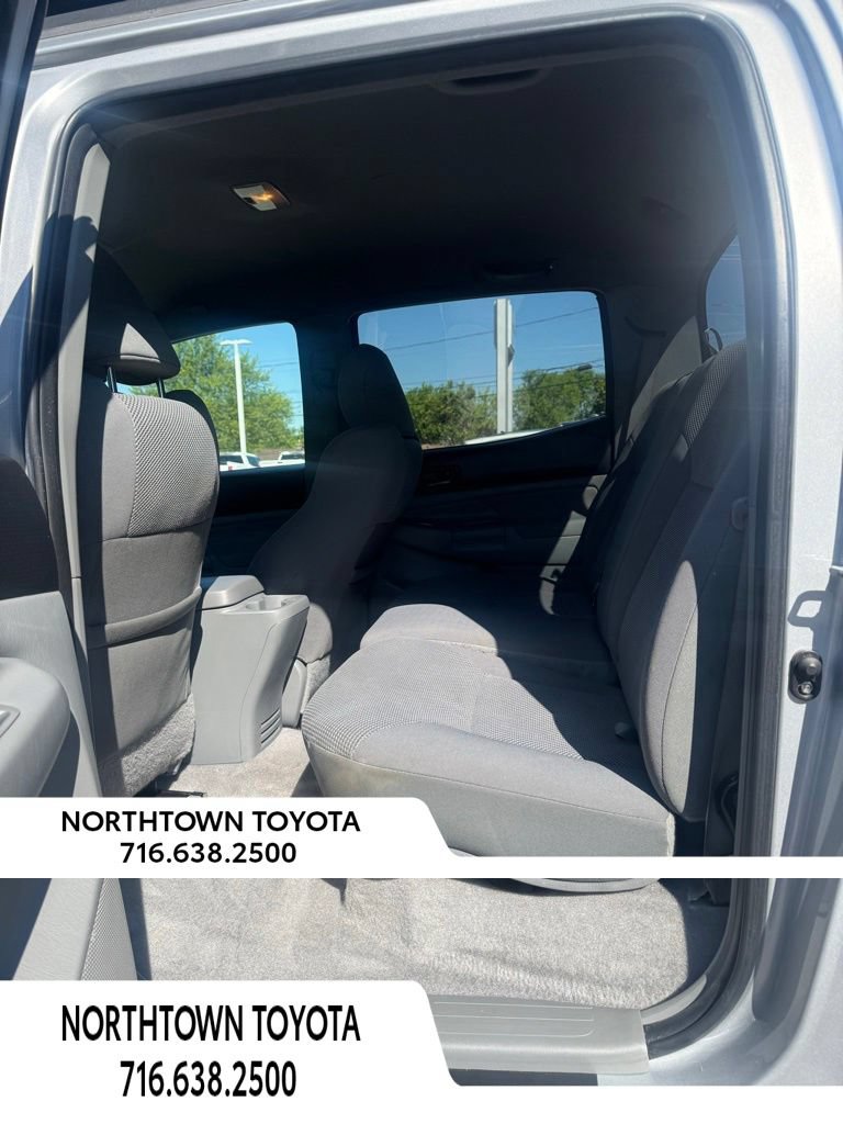 Used 2011 Toyota Tacoma 4x4 Double Cab w/ TRD Off-Road Pkg image 30