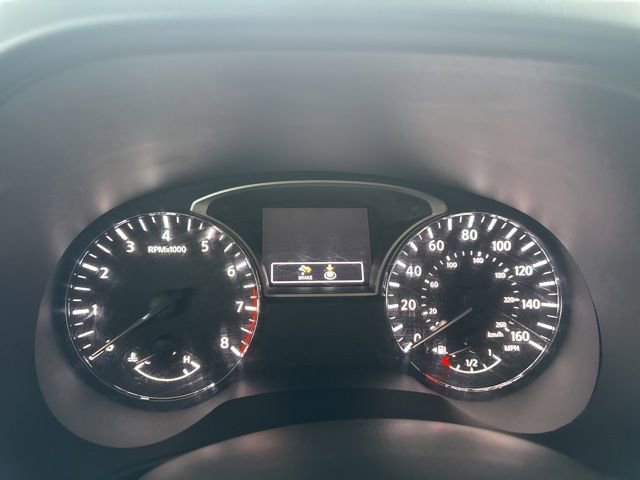 Used 2017 Nissan Pathfinder Platinum w/ Family Entertainment Package image 22