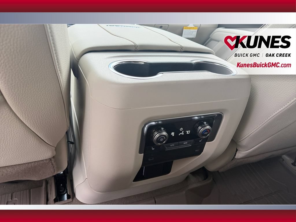 New 2026 GMC Yukon XL Denali w/ LPO, Floor Liner Package AWD/4WD image 35