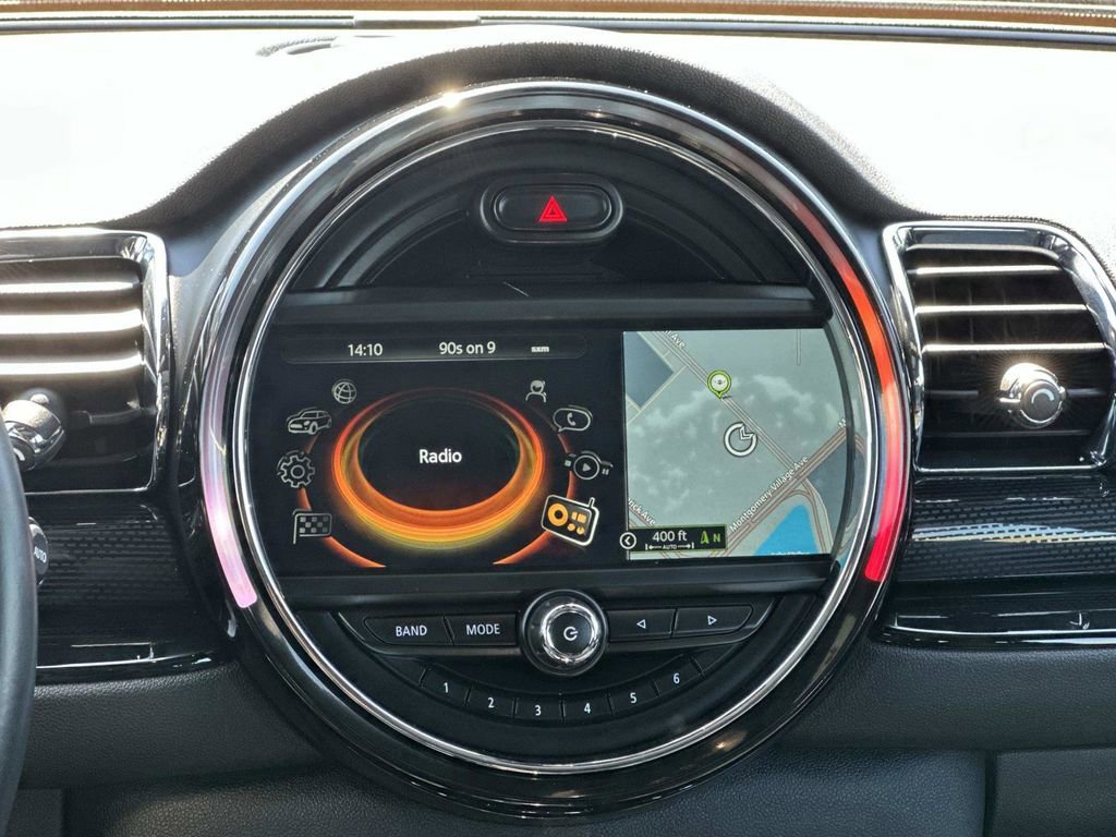 Used 2017 MINI Cooper Clubman FWD image 11