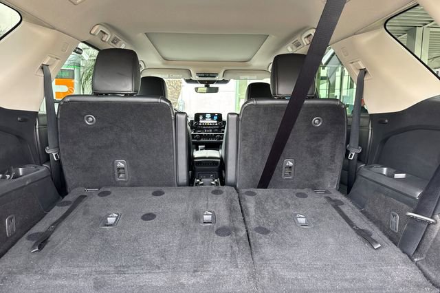 Used 2023 Nissan Pathfinder Platinum AWD/4WD image 19