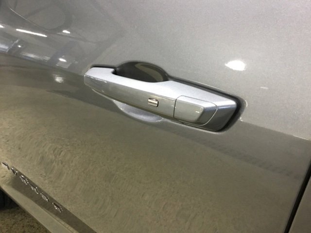 New 2026 Chevrolet Traverse LT w/ LPO, Floor Liner Package image 13