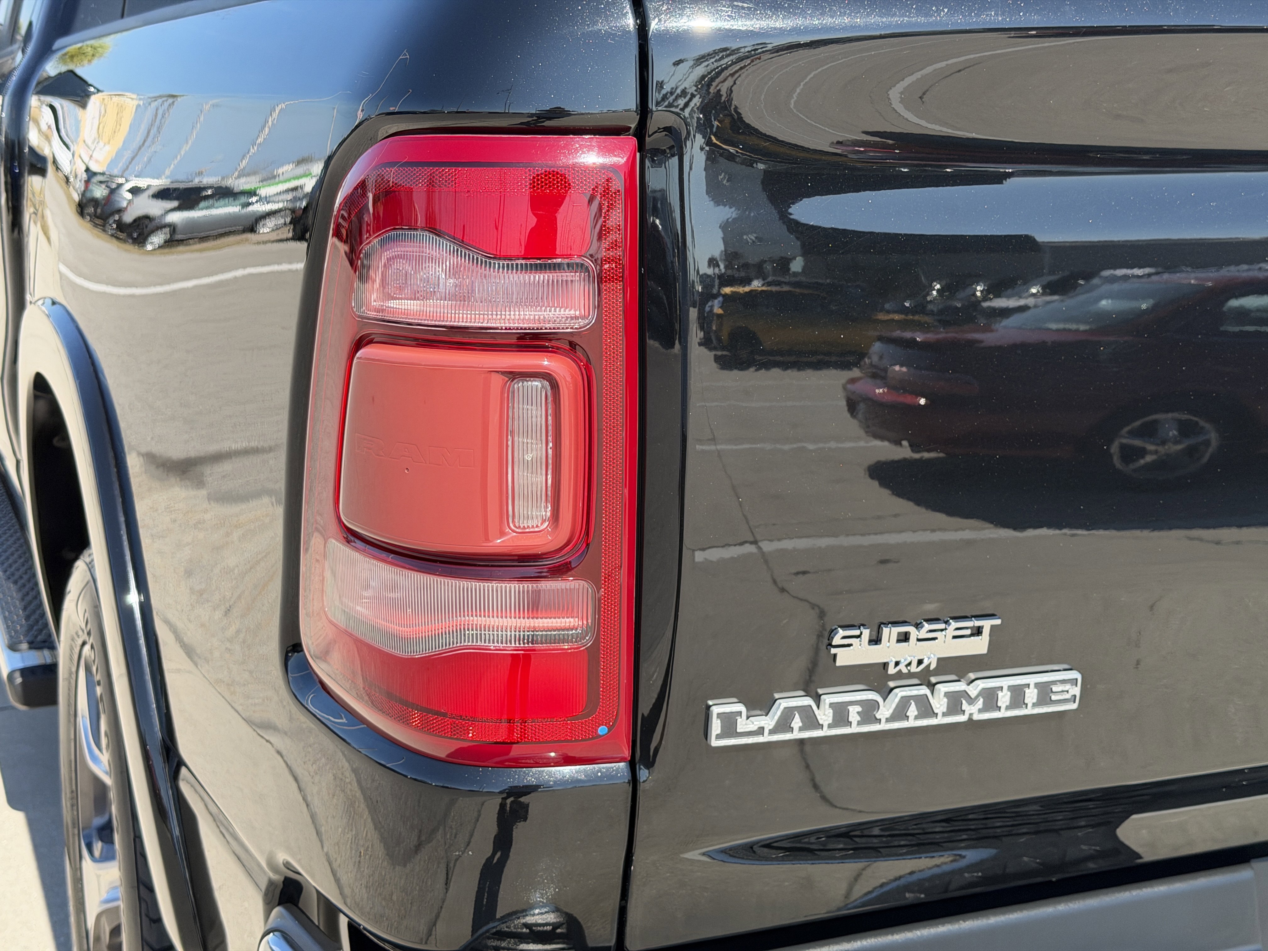 Used 2020 RAM 1500 Laramie image 10